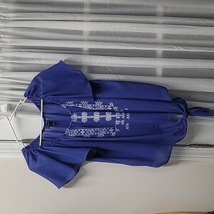 New Directions lightweight top